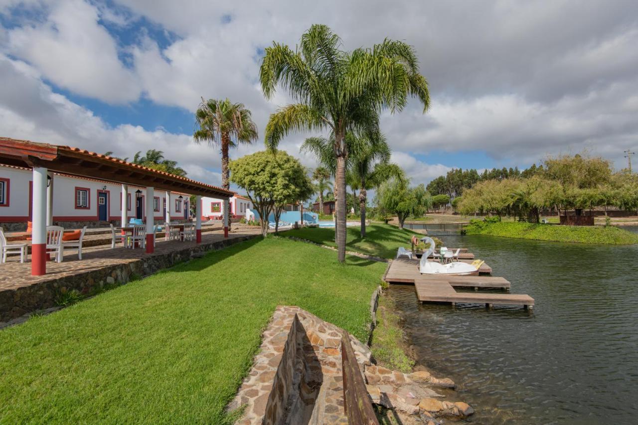 Villa Herdade Do Sardanito Da Frente à Zambujeira do Mar Extérieur photo